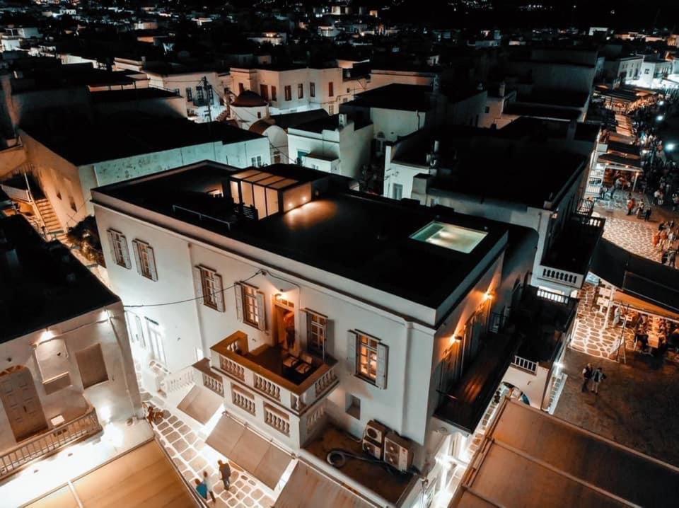 One Manto Square Mykonos Town Exterior foto