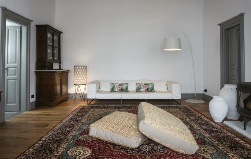 One Manto Square Mykonos Town Exterior foto