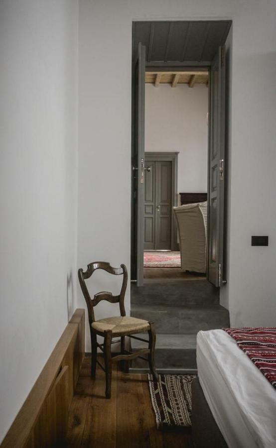 One Manto Square Mykonos Town Exterior foto